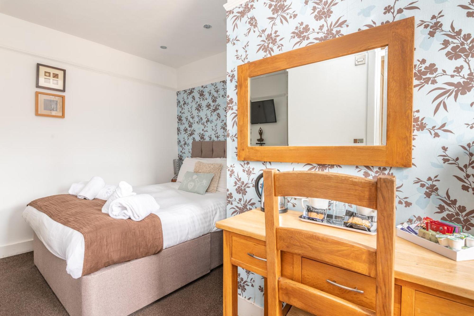 Inn Tiger Bridport